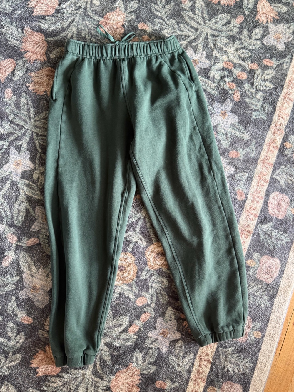 lululemon athletica deep green fleece joggers